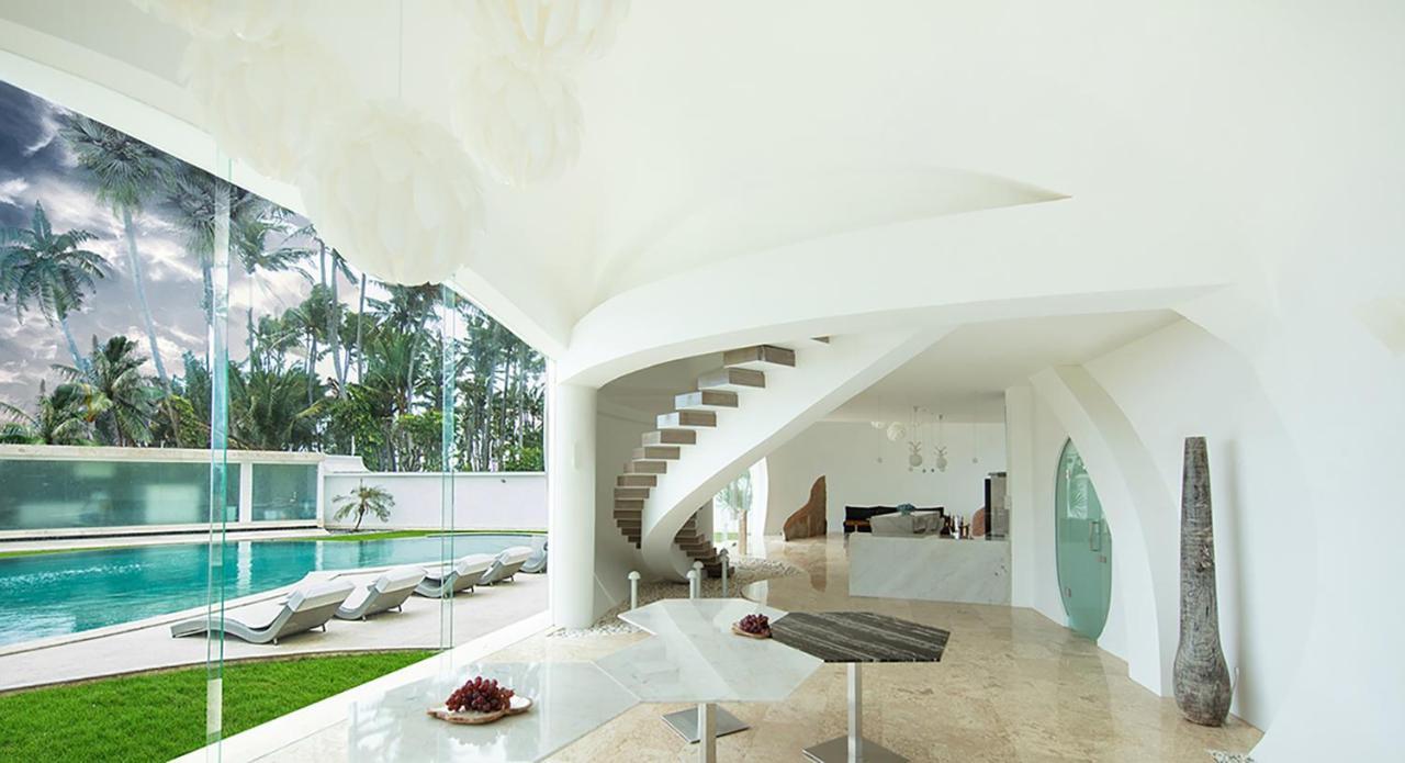 The Cloud Beachfront Villa Tabanan エクステリア 写真