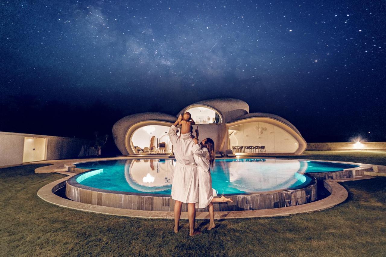 The Cloud Beachfront Villa Tabanan エクステリア 写真