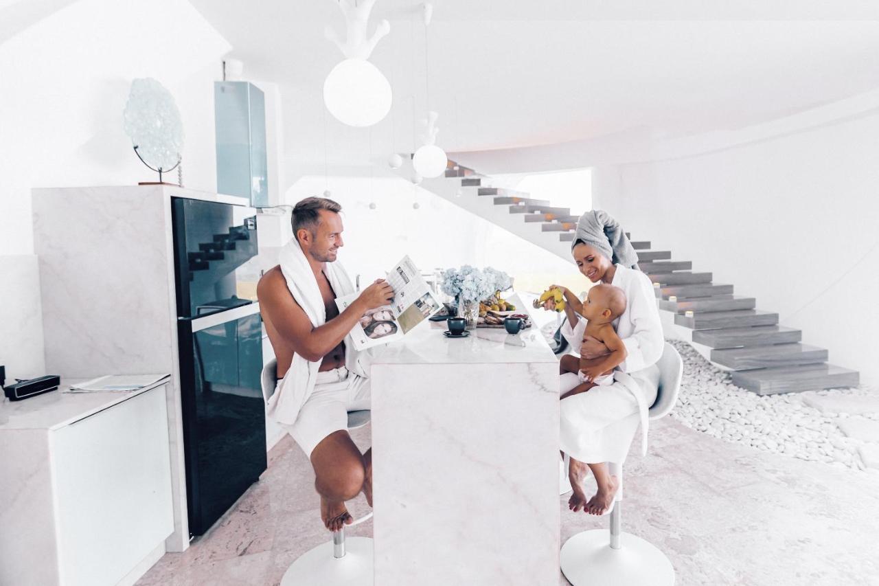 The Cloud Beachfront Villa Tabanan エクステリア 写真
