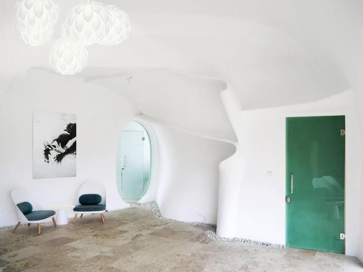 The Cloud Beachfront Villa Tabanan エクステリア 写真